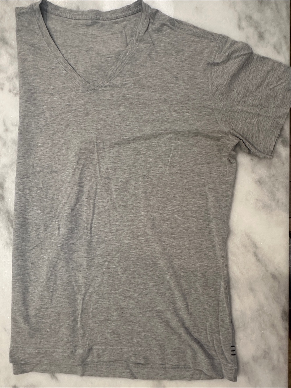 lululemon 5 Year Basic V-Neck Tee Heather Gray Men’s Large